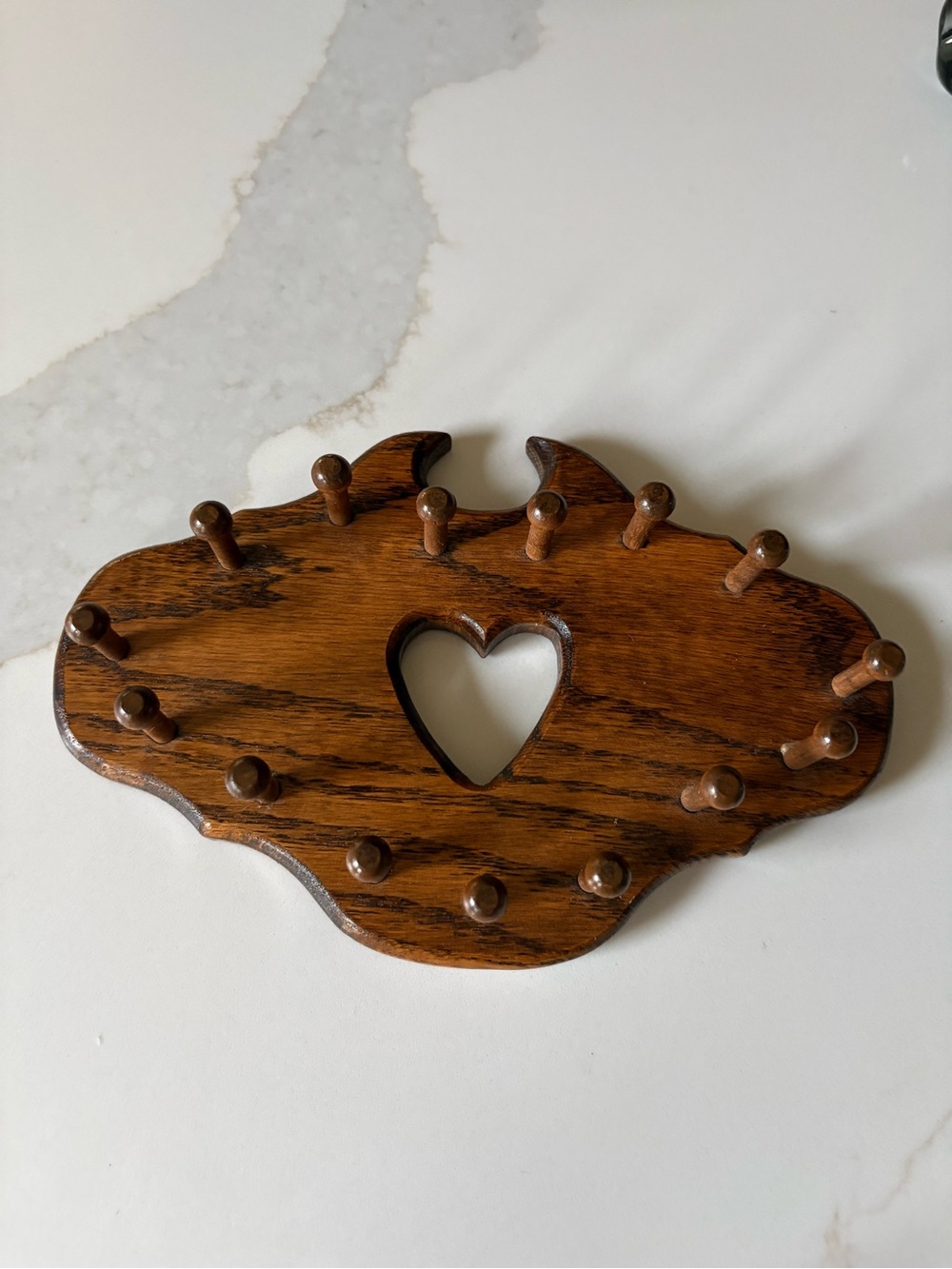 Vintage Wooden Heart Wall Hook, Rustic Key Holder, Farmhouse Wall Rack VGUC